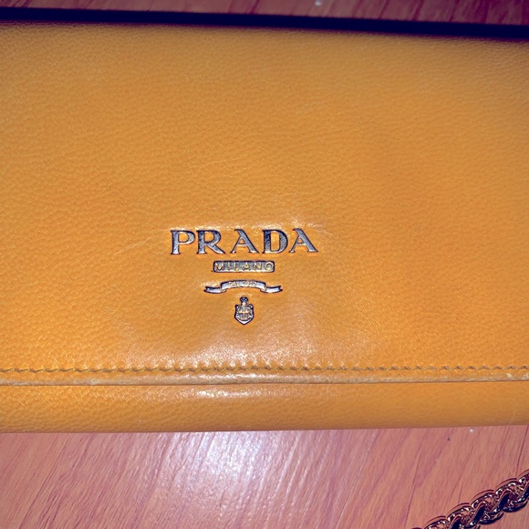 Prada wallet/ repurposed crossbody bag. - Picture 2 of 8